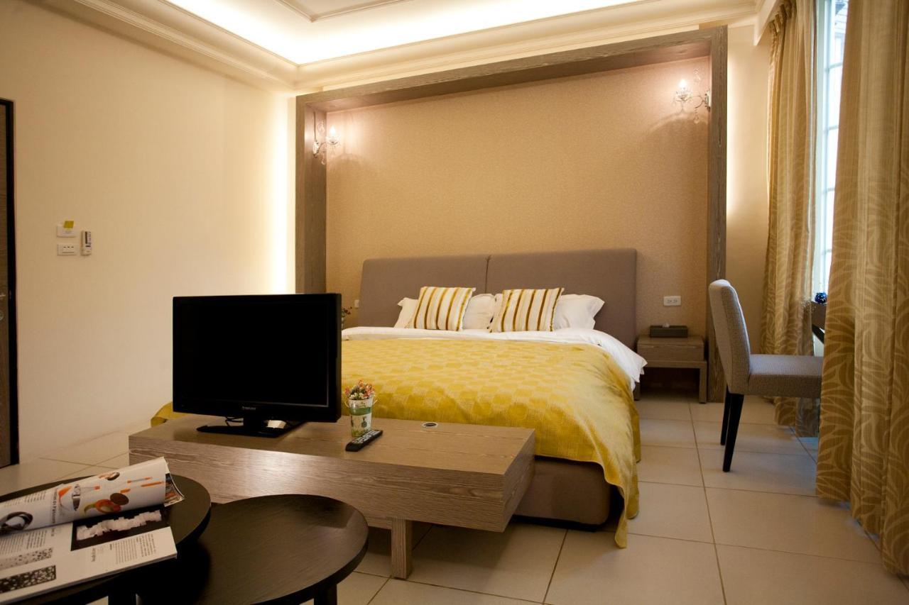 Richie Homestay Хуалиен Сити Екстериор снимка
